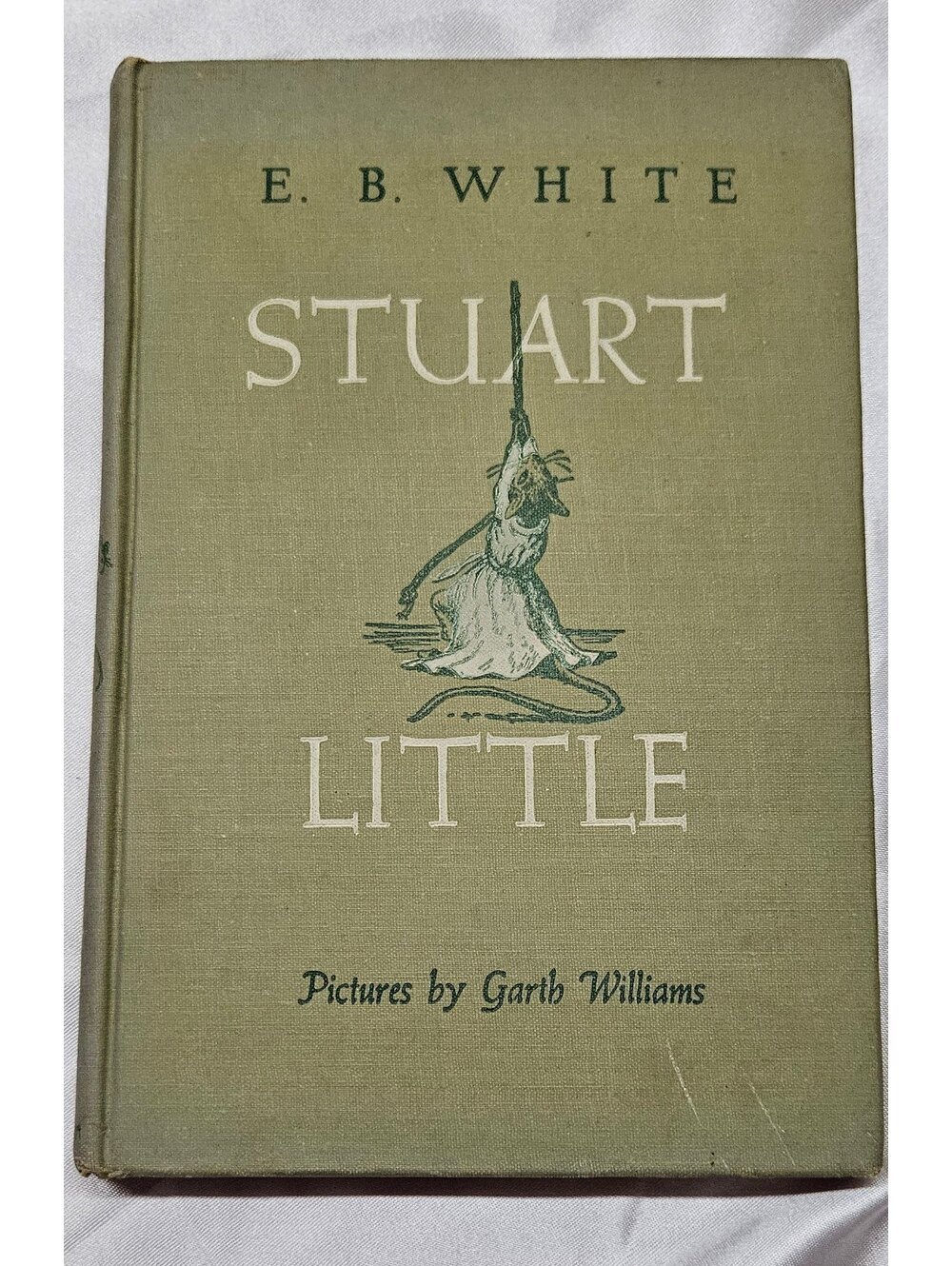 Vintage 1945 Stuart Little E.B. White Third Edition Hardcover Garth Williams